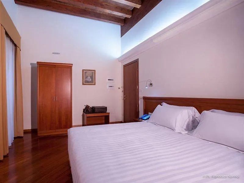 Hotel Flora Cagliari