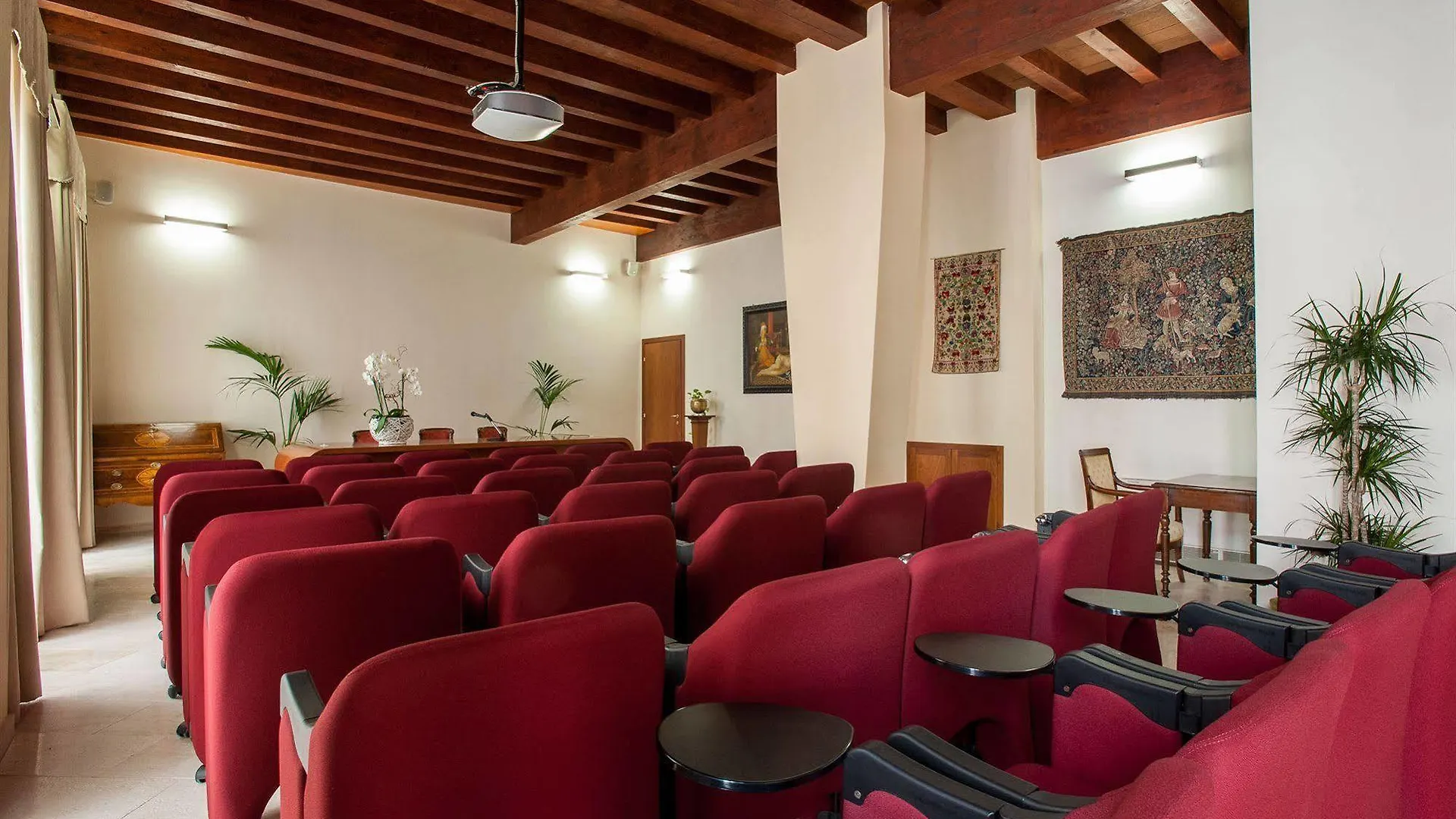 Hotel Flora Cagliari Italy